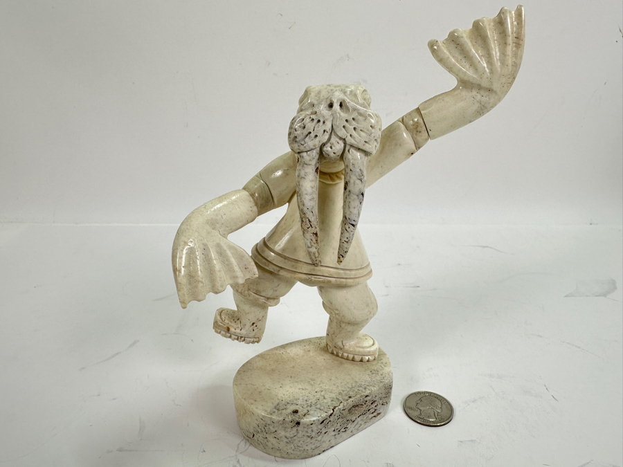 Just Added - Vintage Inuit Eskimo Walrus Carved Bone 7'H Artist Signed [Photo 2]