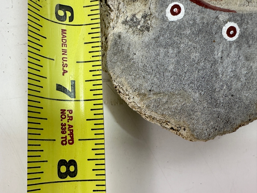 Just Added - Hand Painted Carved Bone Artist Signed 7.5L Retailed For $72 [Photo 10]