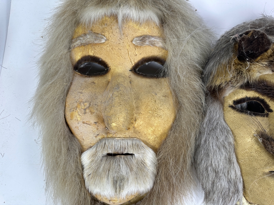 Just Added - Alaska (Anaktuvuk) Inuit Masks With Caribou Hide Two Men & Wolf Mask In Middle - 3 Masks [Photo 3]
