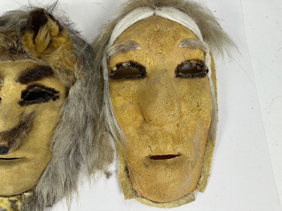 Just Added - Alaska (Anaktuvuk) Inuit Masks With Caribou Hide Two Men & Wolf Mask In Middle - 3 Masks [Photo 4]