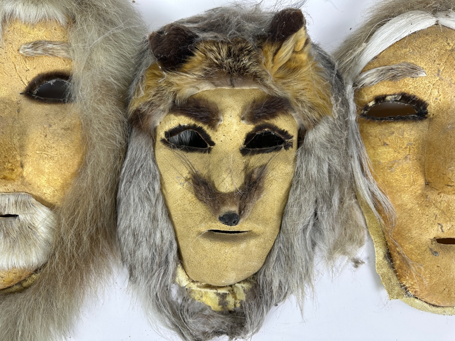 Just Added - Alaska (Anaktuvuk) Inuit Masks With Caribou Hide Two Men & Wolf Mask In Middle - 3 Masks [Photo 2]