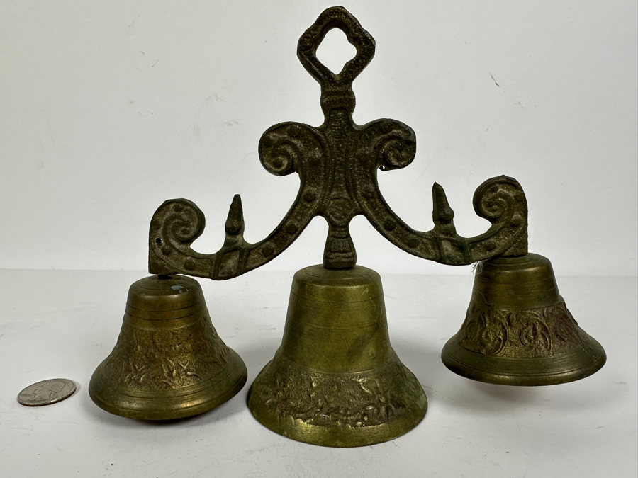 Vintage Brass Triple Bell Set [Photo 3]