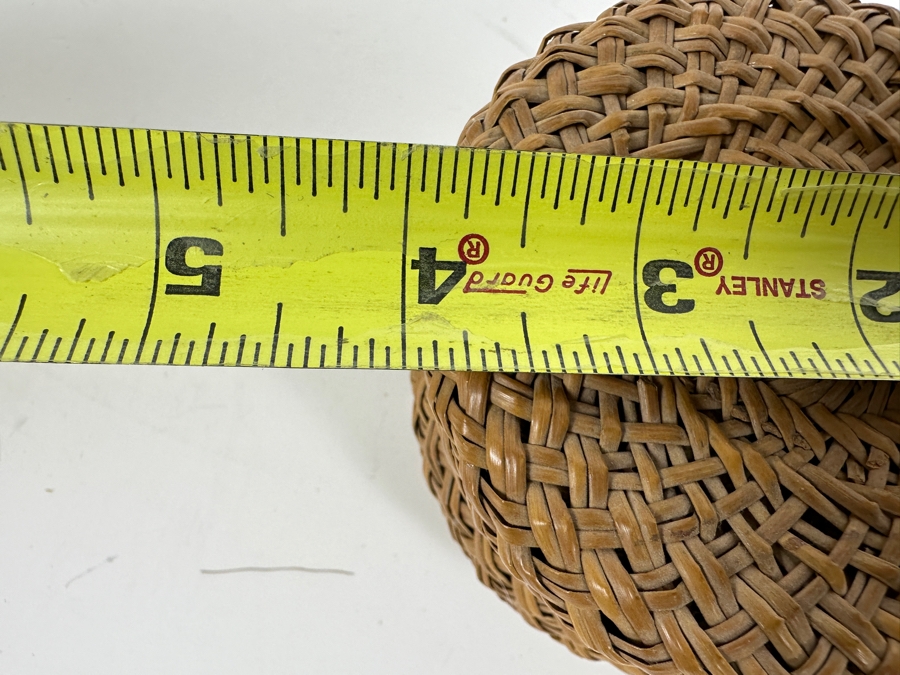 Just Added - Tarahumara Indian Basket With Lid 4W X 2.5H With Pottery Shards [Photo 7]