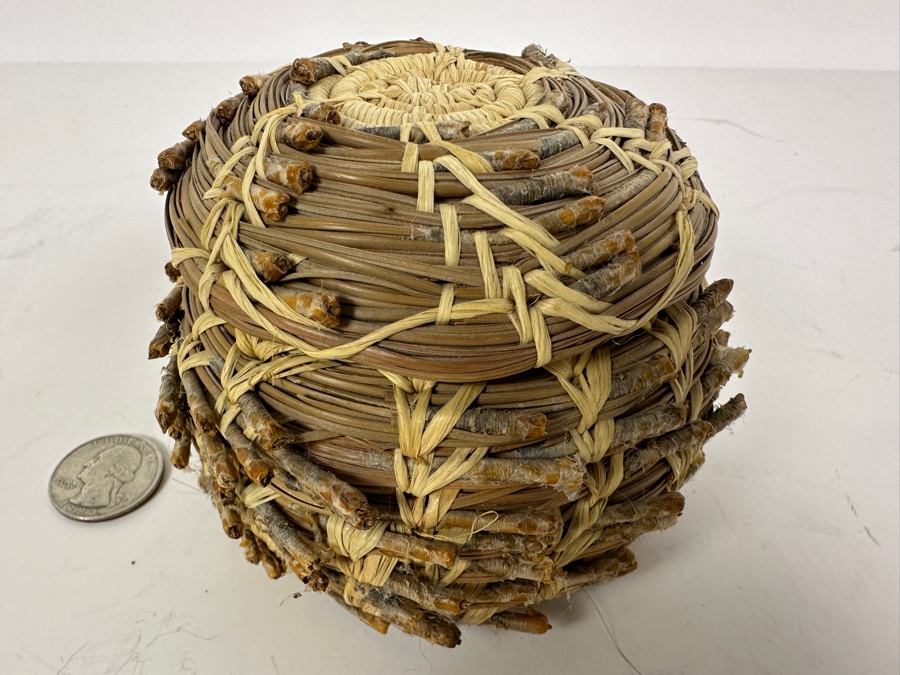 Pine Needle And Raffia Basket Made by Rosemary Castilla (Chumash) 4'W x 3.5'H [Photo 3]