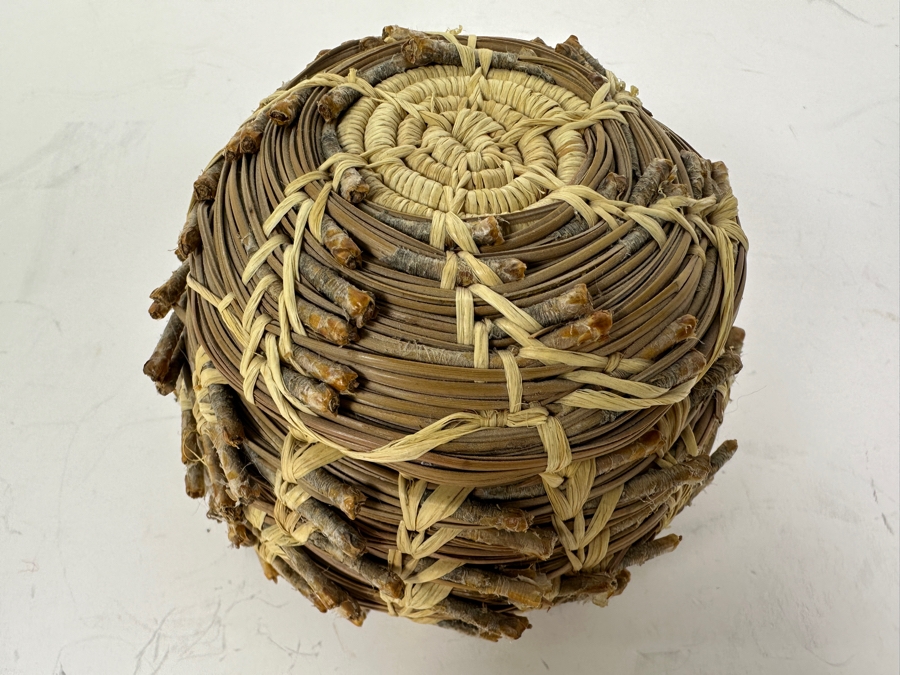 Pine Needle And Raffia Basket Made by Rosemary Castilla (Chumash) 4'W x 3.5'H [Photo 5]