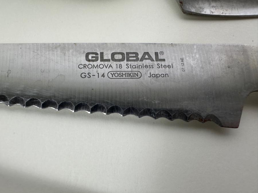 Set of (6) Global Cromova Stainless Steel Knives Made in Japan [Photo 6]