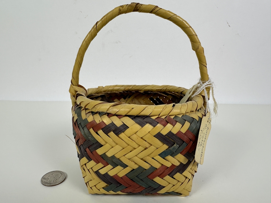 Just Added - Handmade Native American Choctaw Basket From The Chucalissa Museum 5W X 6.5H [Photo 2]