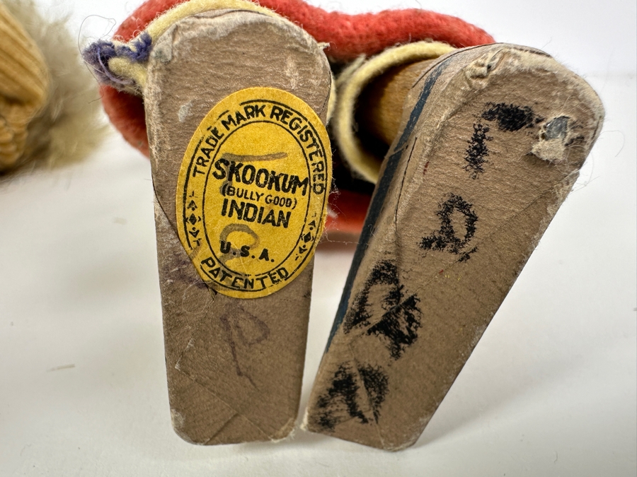 1940's Handmade Eskimo Doll and Skookum (Bully Good) Indian Doll 12' [Photo 4]