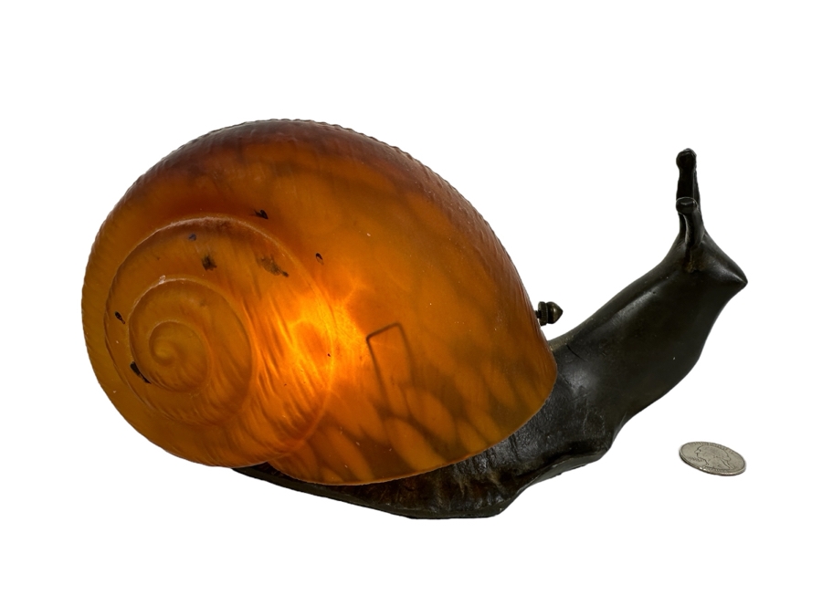 Stained Glass Snail Table Lamp 10'W [Photo 1]