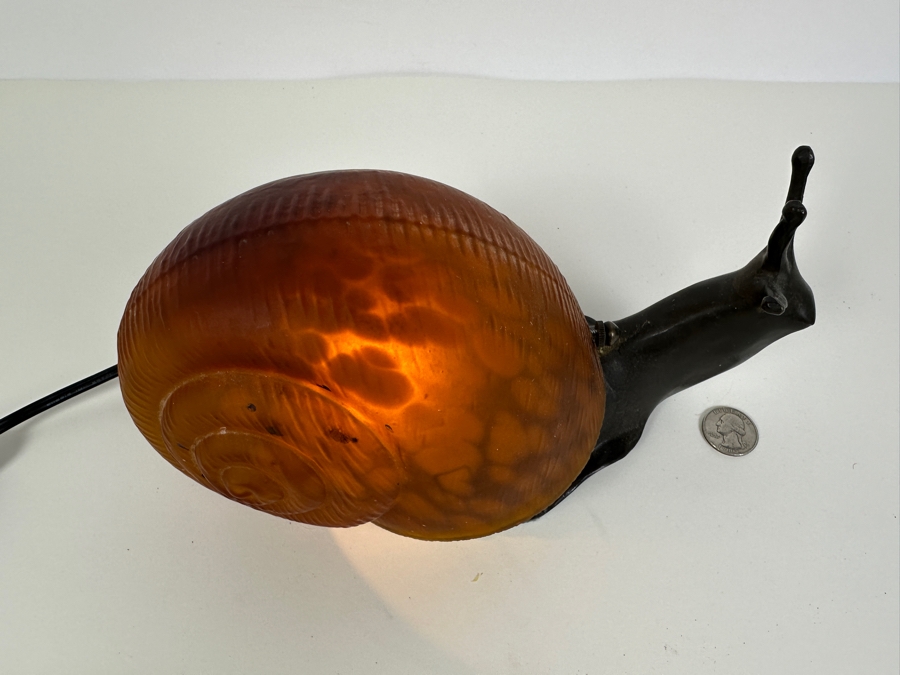 Stained Glass Snail Table Lamp 10'W [Photo 4]