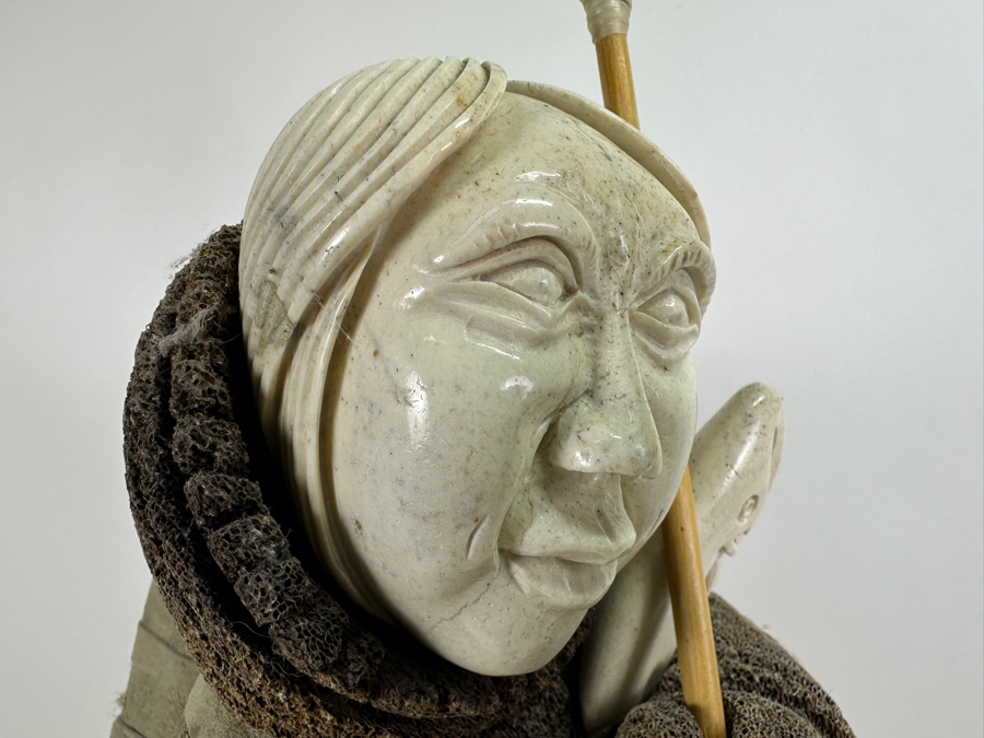 Just Added - Large Impressive Hand Carved Inuit Woman With Trident On Whale Vertebrae With Carved Bone Head And Six Salmon Fish 27'H [Photo 12]