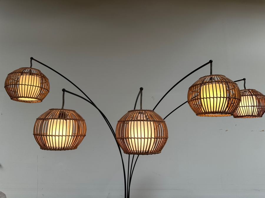 Just Added - Artiva 'Bali' Handcrafted Rattan Arched Floor Lamp 88'H X 48'D [Photo 4]