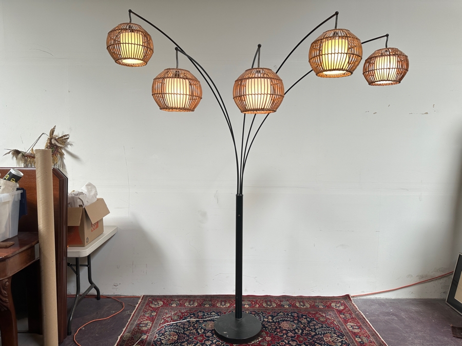 Just Added - Artiva 'Bali' Handcrafted Rattan Arched Floor Lamp 88'H X 48'D [Photo 3]
