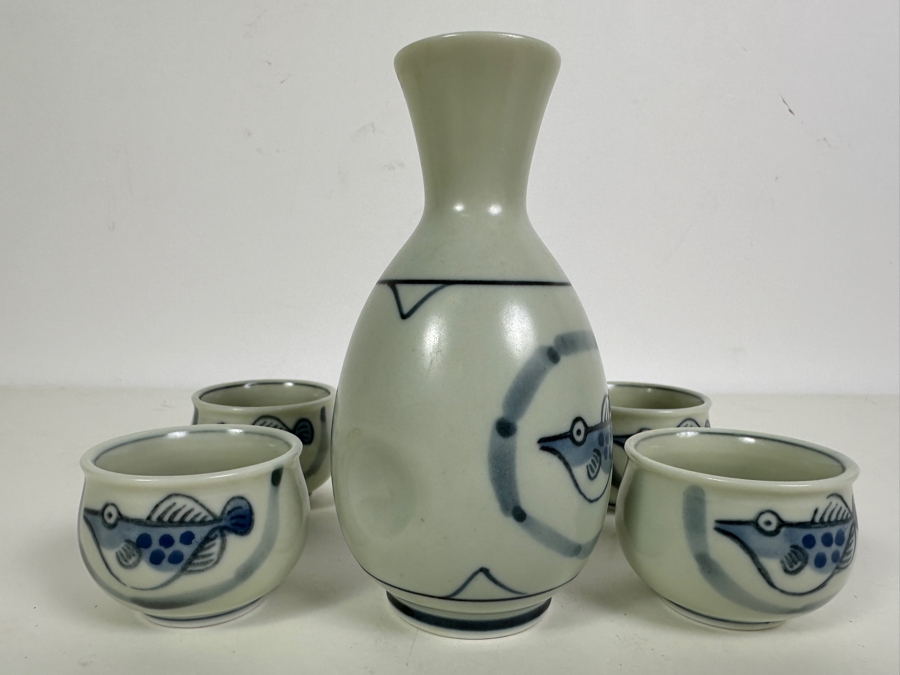 Just Added - Signed Japanese Porcelain Sake Set [Photo 2]