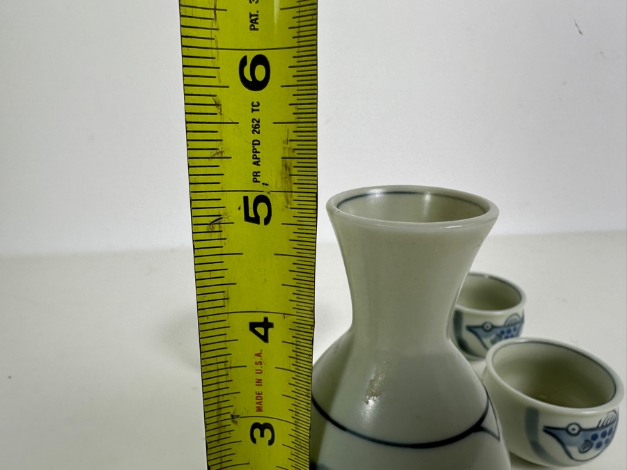 Just Added - Signed Japanese Porcelain Sake Set [Photo 4]