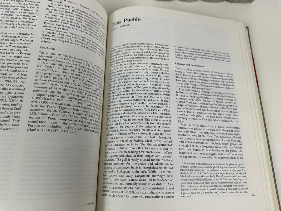 Just Added - Hardcover Smithsonian Institution Books 1978 Handbook Of North American Indians: Vol 8 California, Vol 9 & 10 Southwest, Vol 11 Great Basin, Vol 12 Plateau & Vol 15 Northeast [Photo 13]