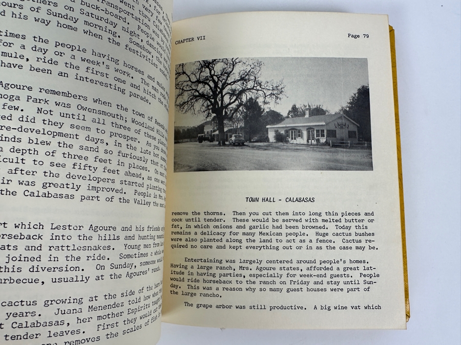 Just Added - Signed First Edition Hardcover Book The Last Of The Old West By Laura B. Gaye 1965 [Photo 8]