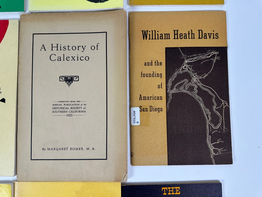 Just Added - Collection Of Twelve Paperback Books On Local History, Gold, The Desert And Indians [Photo 5]