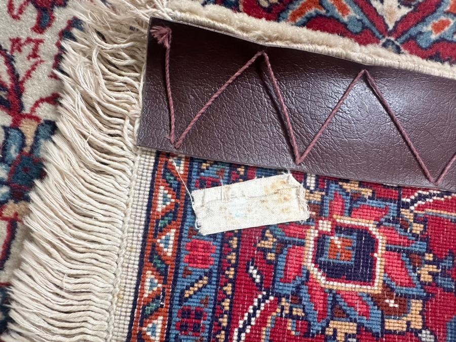 Hand Knotted Wool Persian Area Rug 41 X 62 [Photo 7]