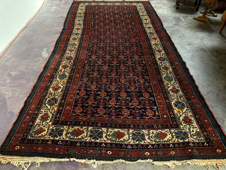 Hand Knotted Wool Persian Area Rug 64 X 133 [Photo 2]