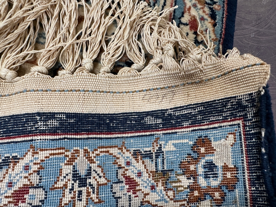 Finely Hand Knotted Wool Persian Area Rug 41 X 72 [Photo 11]