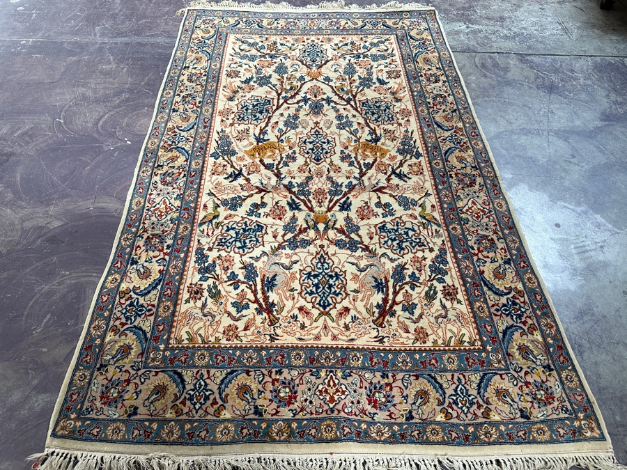 Finely Hand Knotted Wool Persian Area Rug 40 X 65 [Photo 2]
