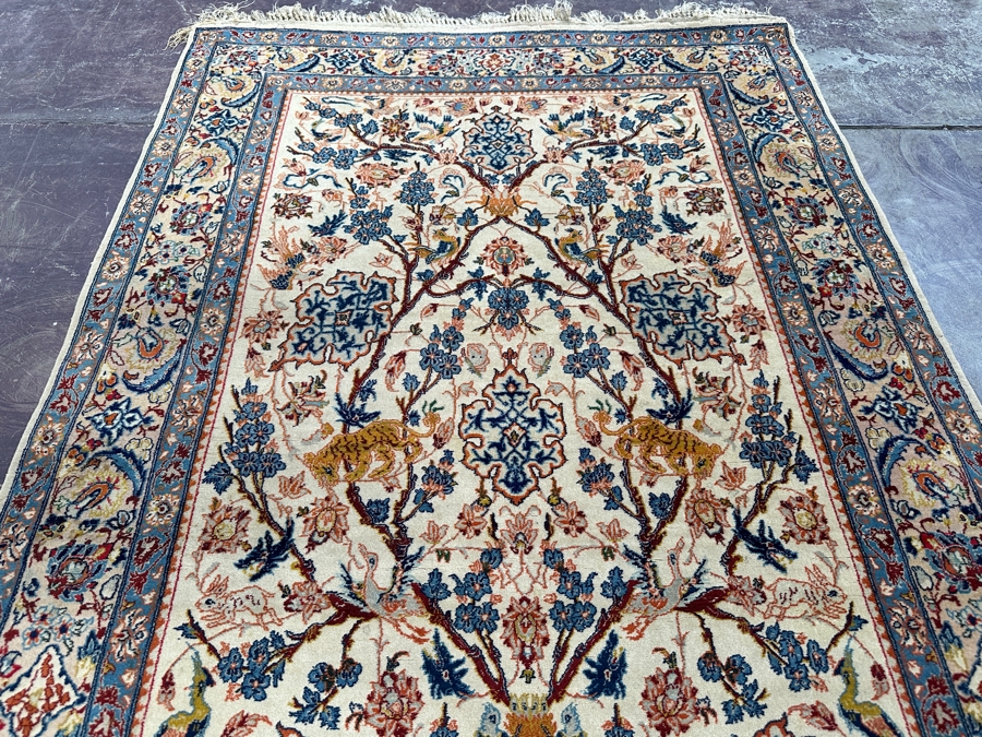 Finely Hand Knotted Wool Persian Area Rug 40 X 65 [Photo 6]