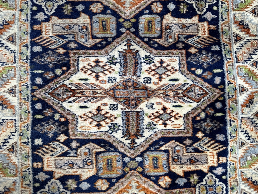 Hand Knotted Wool Persian Runner Rug 30 X 112 [Photo 6]