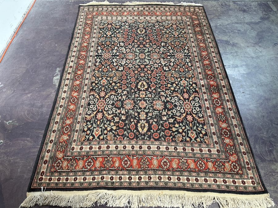 Finely Hand Knotted Wool Persian Area Rug 51 X 76 [Photo 3]
