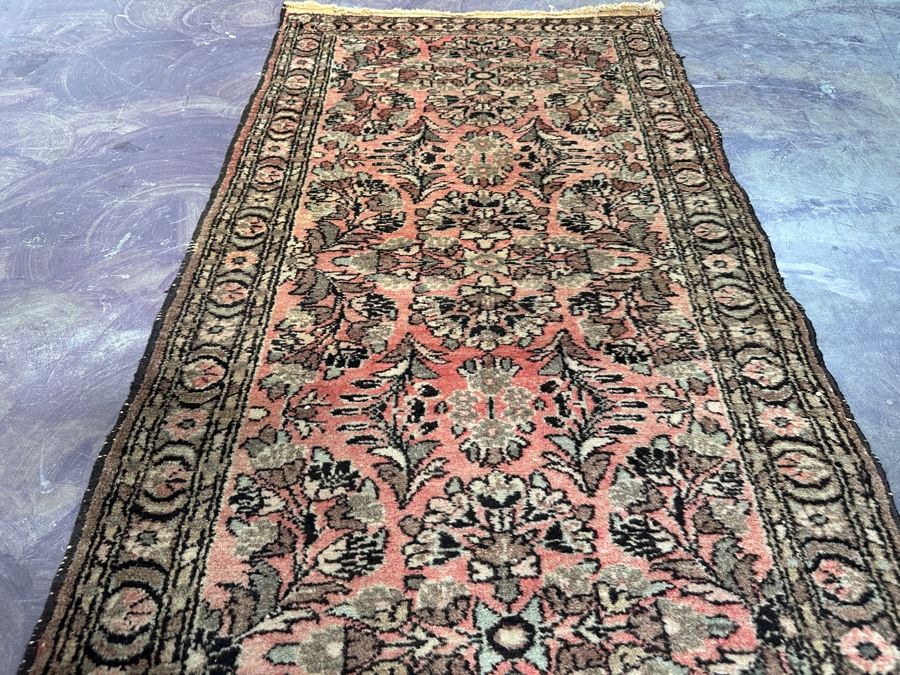 Hand Knotted Wool Persian Area Rug Made In Iran 31 X 57.5 [Photo 5]