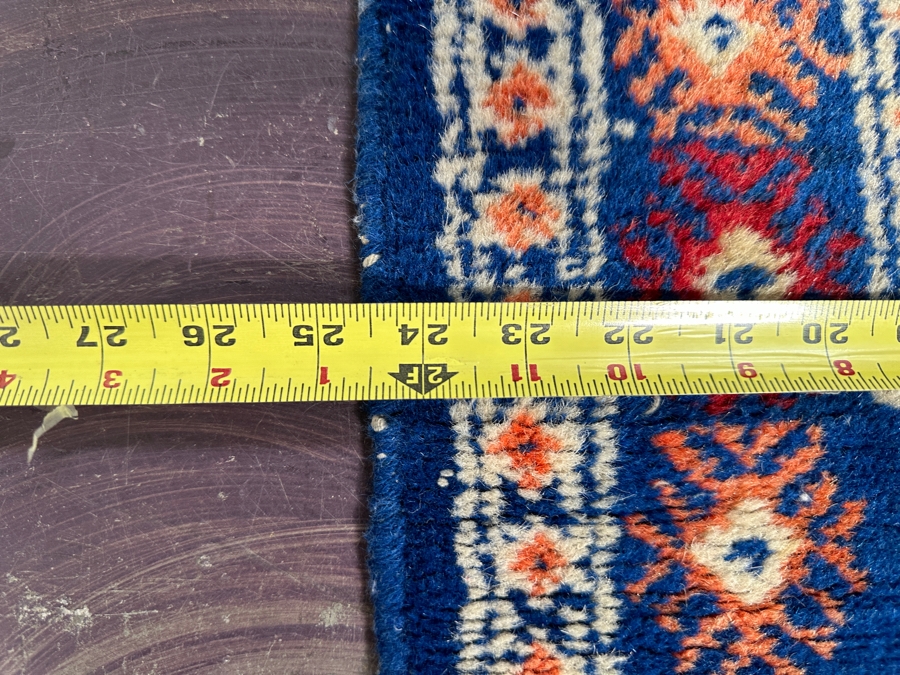 Hand Knotted Wool Persian Area Rug 24.5 X 38 [Photo 7]