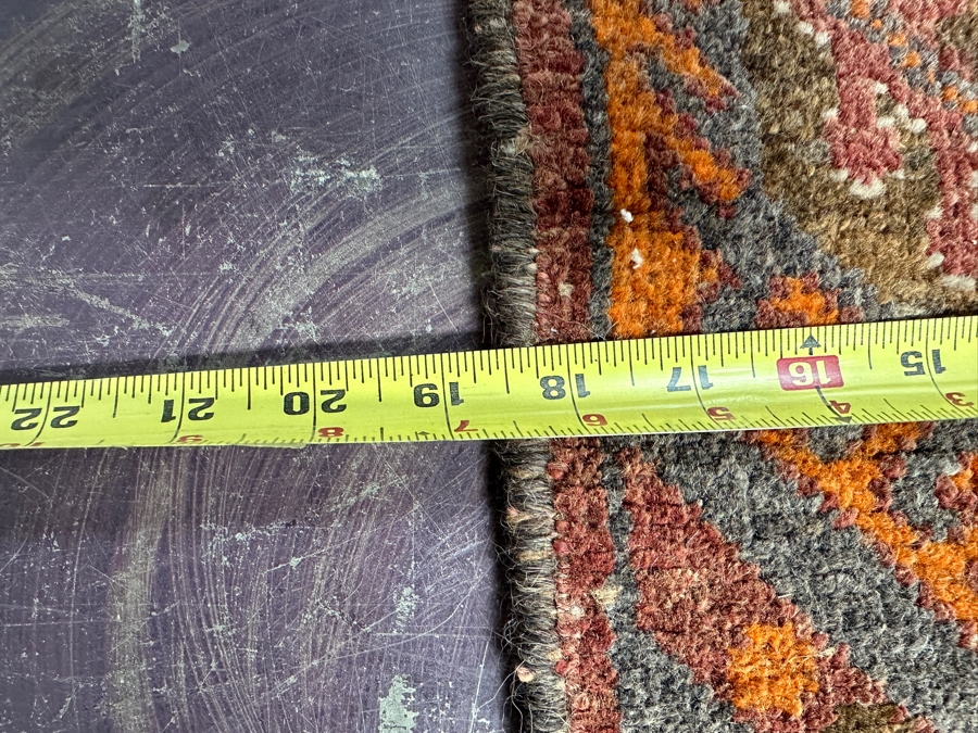 Hand Knotted Wool Persian Area Rug 18.5 X 26 [Photo 7]