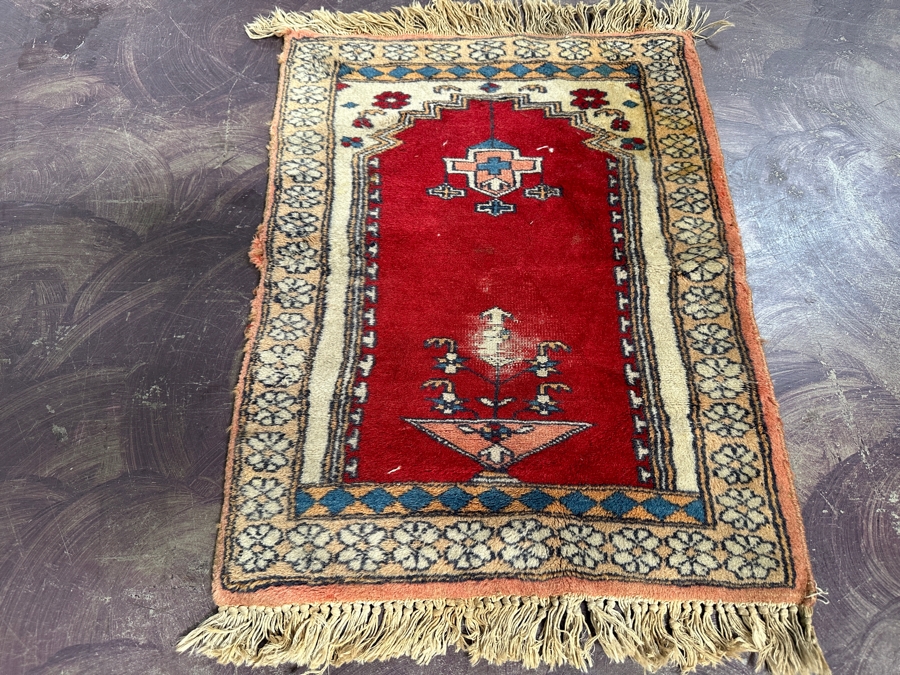 Hand Knotted Wool Persian Prayer Rug 18.5 X 26 [Photo 3]