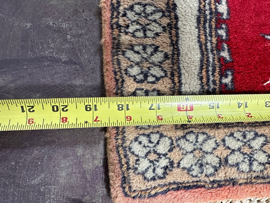 Hand Knotted Wool Persian Prayer Rug 18.5 X 26 [Photo 8]