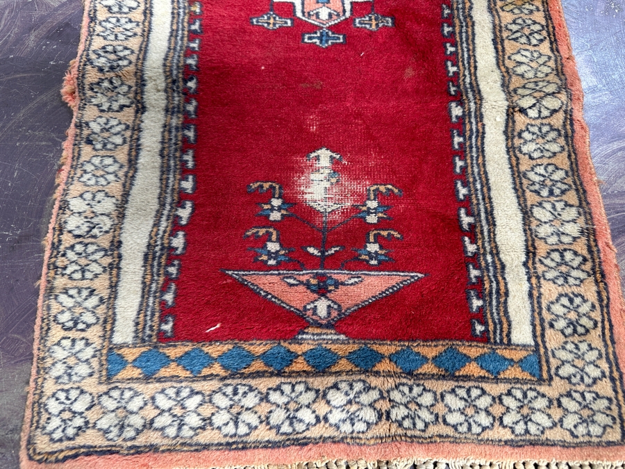 Hand Knotted Wool Persian Prayer Rug 18.5 X 26 [Photo 4]