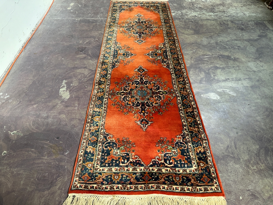 Hand Knotted Wool Persian Runner Rug 31 X 101 [Photo 3]