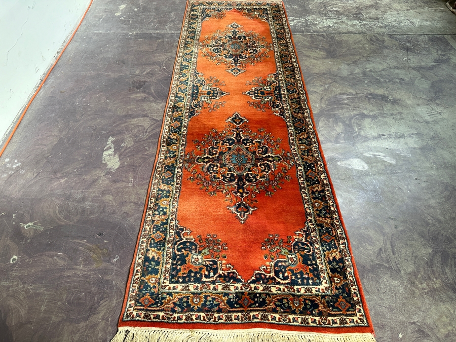 Hand Knotted Wool Persian Runner Rug 31 X 101 [Photo 4]