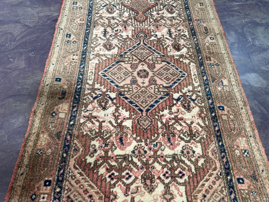 Hand Knotted Wool Persian Runner Rug Made In Iran 30 X 94 [Photo 5]