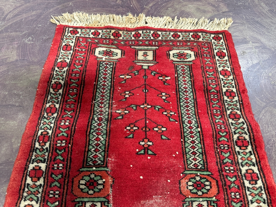 Hand Knotted Wool Persian Prayer Rug 19.5 X 26 [Photo 5]