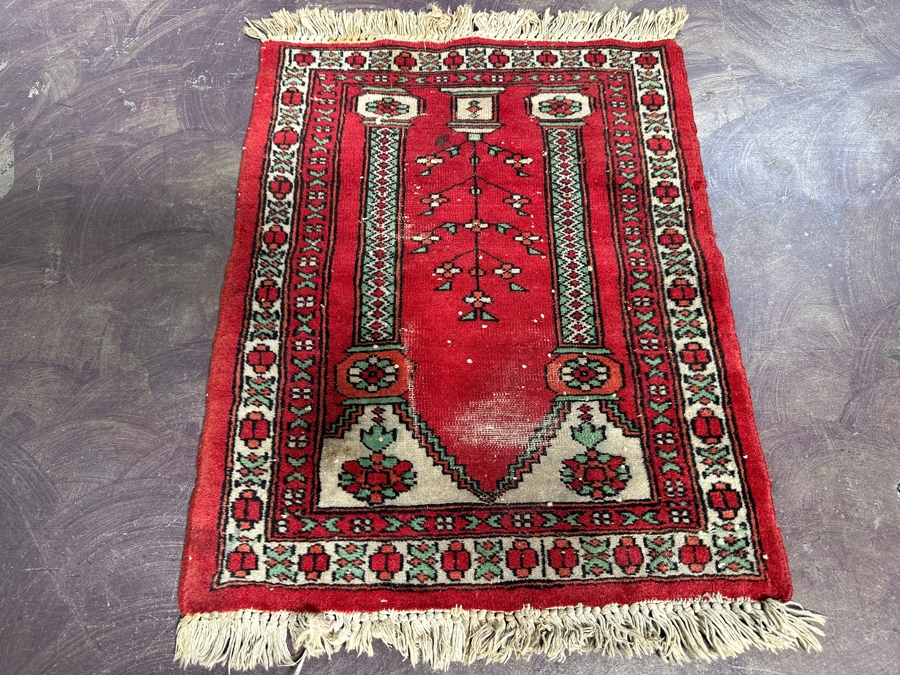 Hand Knotted Wool Persian Prayer Rug 19.5 X 26 [Photo 3]
