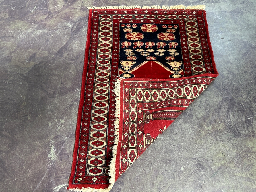 Hand Knotted Wool Persian Prayer Rug 25 X 37 [Photo 6]