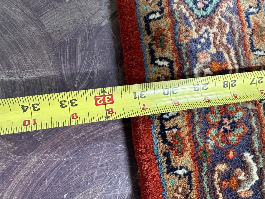 Hand Knotted Wool Persian Area Rug 31.5 X 51 [Photo 10]