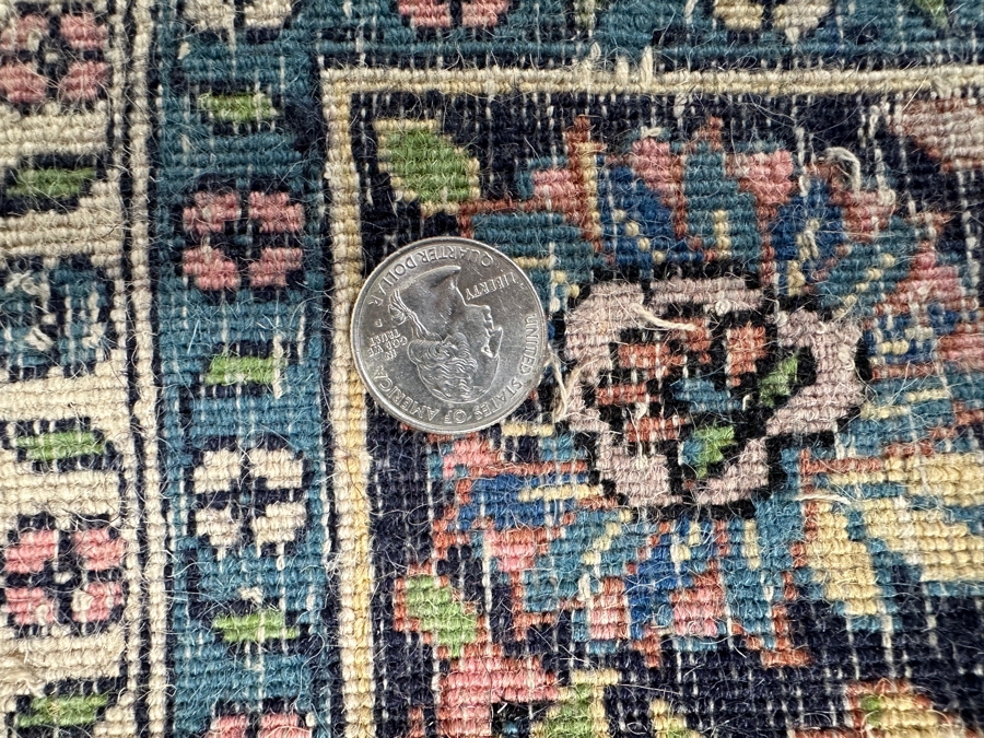 Finely Hand Knotted Wool Persian Area Rug 61.5 X 100 [Photo 10]