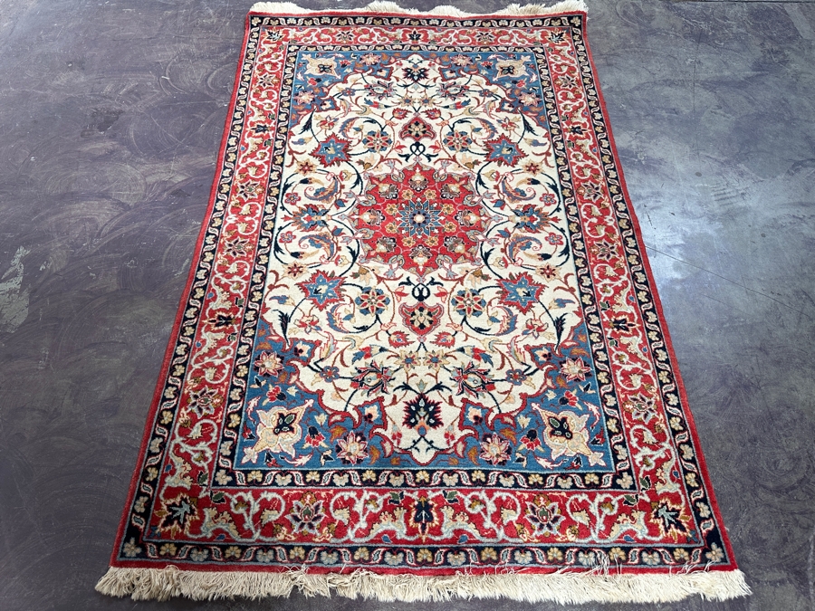 Hand Knotted Wool Persian Area Rug 40 X 64 [Photo 3]