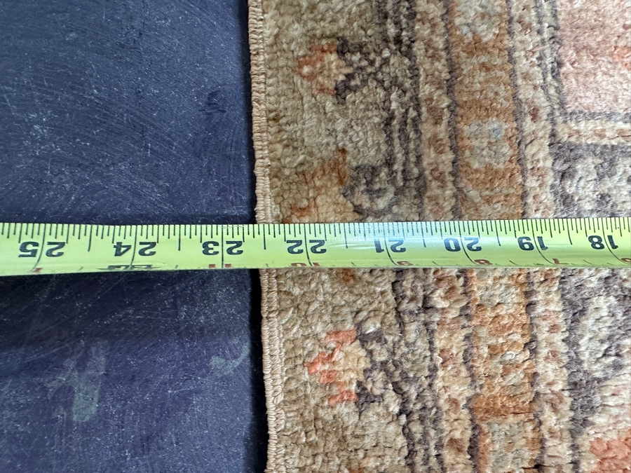 Hand Knotted Wool Persian Area Rug 22.5 X 42 [Photo 8]