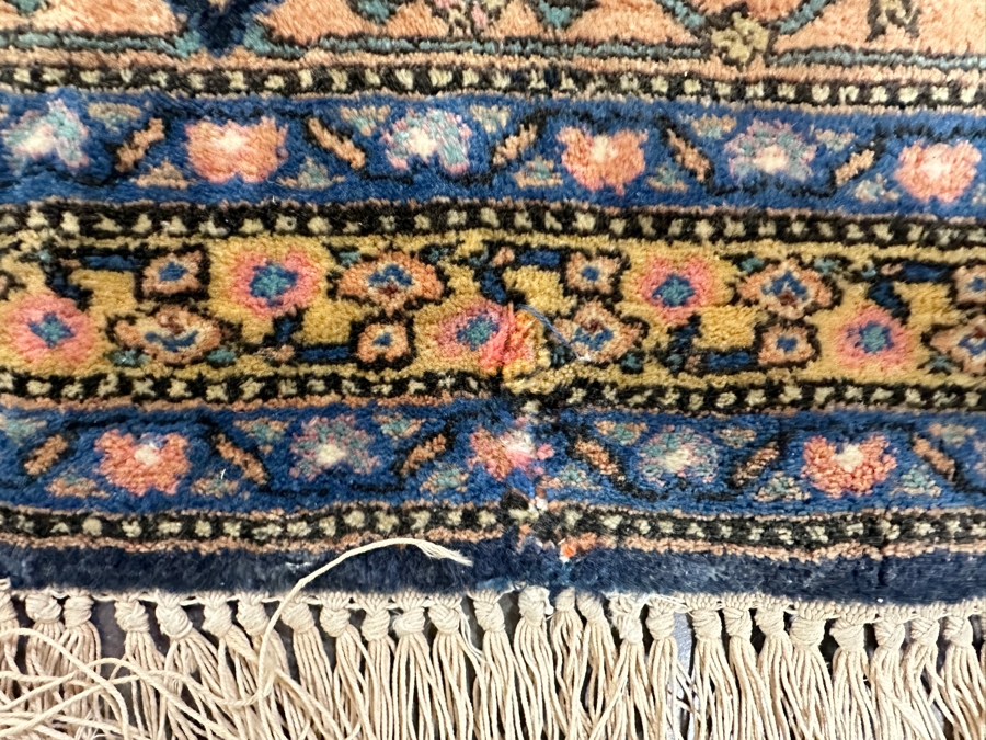 Finely Hand Knotted Wool Persian Area Rug 94.5 X 131 [Photo 13]