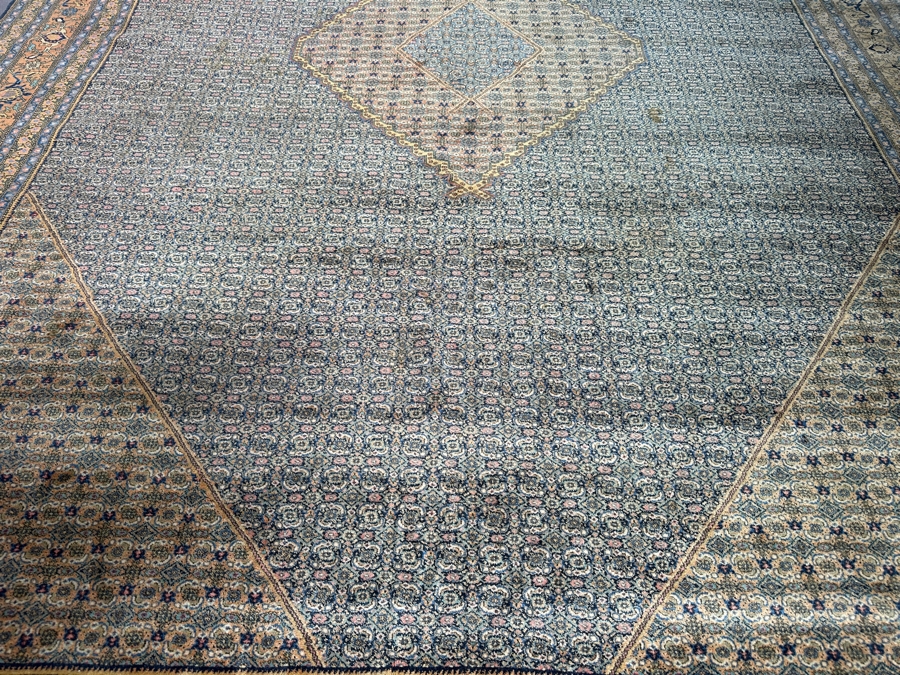 Finely Hand Knotted Wool Persian Area Rug 94.5 X 131 [Photo 6]