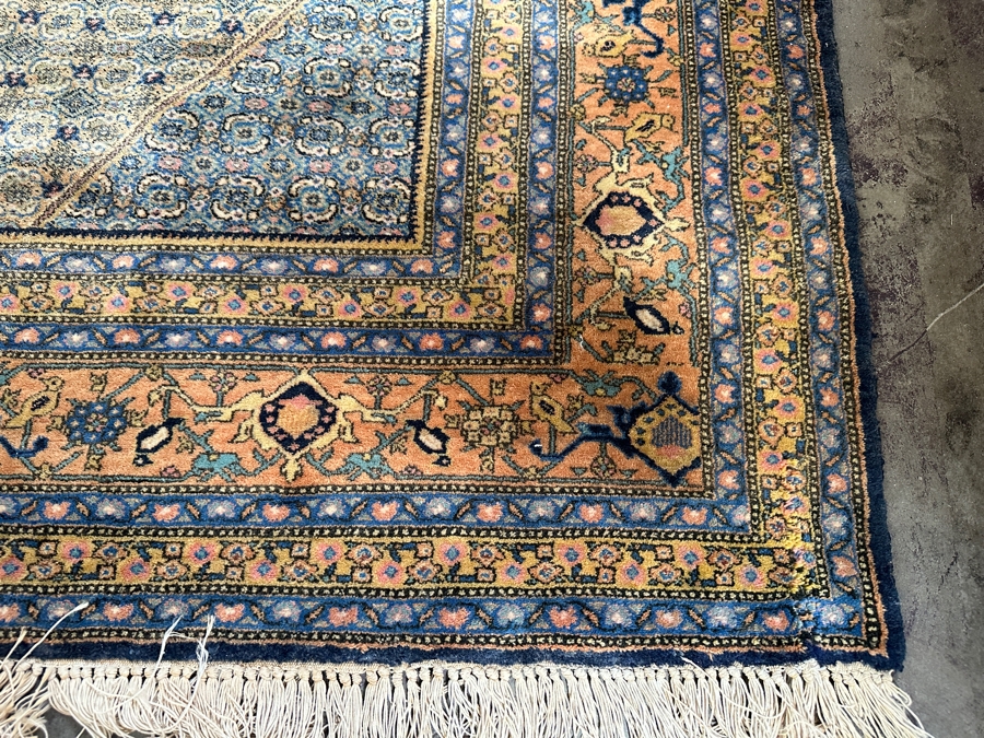 Finely Hand Knotted Wool Persian Area Rug 94.5 X 131 [Photo 9]