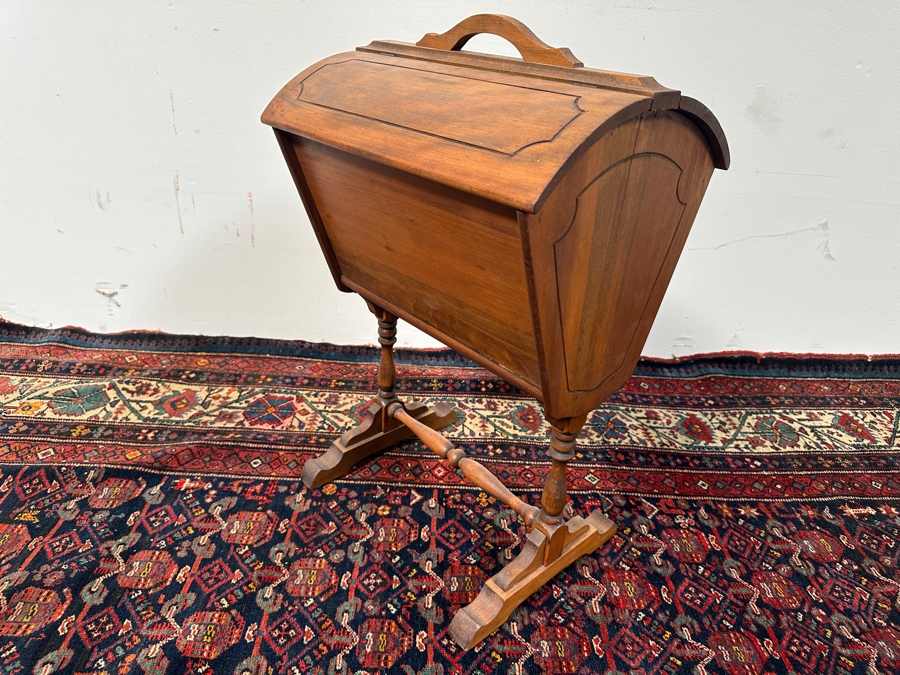 Vintage Wooden Standing Sewing Box 17W X 12D X 27H [Photo 4]