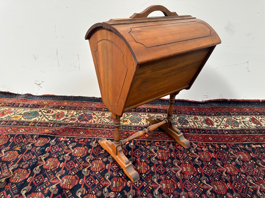 Vintage Wooden Standing Sewing Box 17W X 12D X 27H [Photo 3]